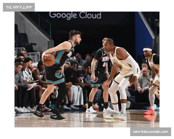 勇士主场114-113逆转灰熊桑托斯准绝杀完成17分翻盘 勇士主场114-113逆转灰熊桑托斯准绝杀完成17分翻盘