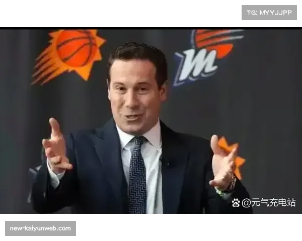 雄鹿防守覆盖面积:布登霍尔泽如何应对空间篮球的几何压迫 雄鹿防守覆盖面积:布登霍尔泽如何应对空间篮球的几何压迫